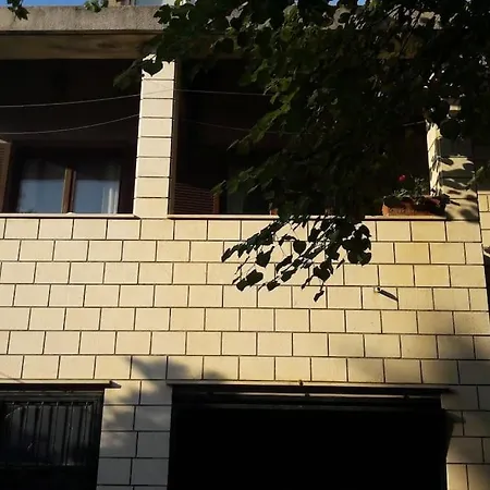 Dubrovnik: Near The Old Town Apartment *