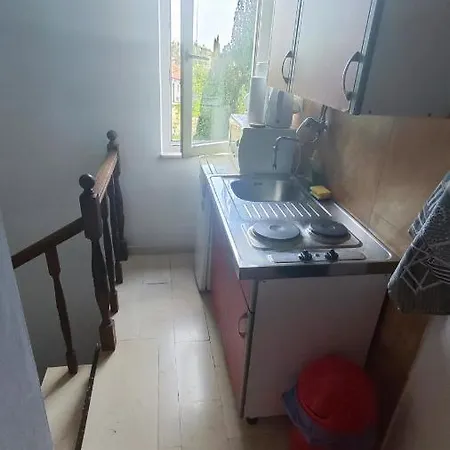 Dubrovnik: Near The Old Town *